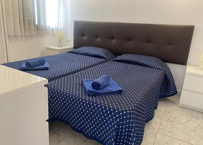 Apartament 1 Bed 18a1, Victoria Court 1, Cristianos, Tenerife Los Cristianos (Tenerife)